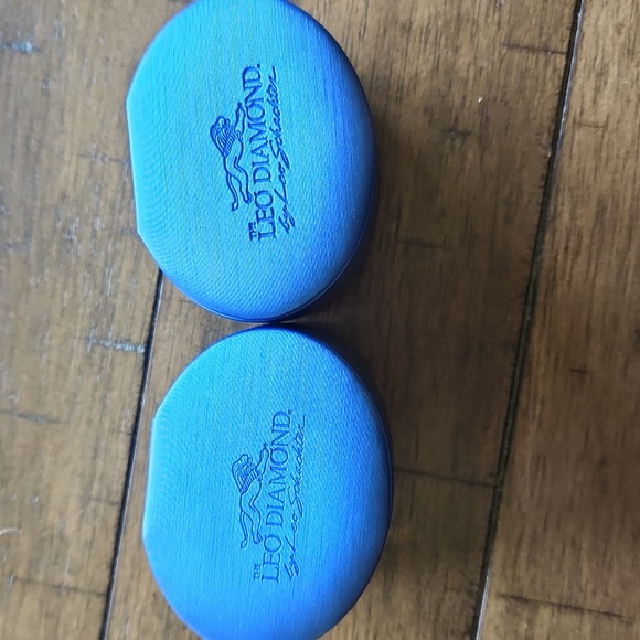 Kay Jewelers Leo Princess 14 Karat White Gold Diamond Wedding Ring And Band - Picture 3 of 10